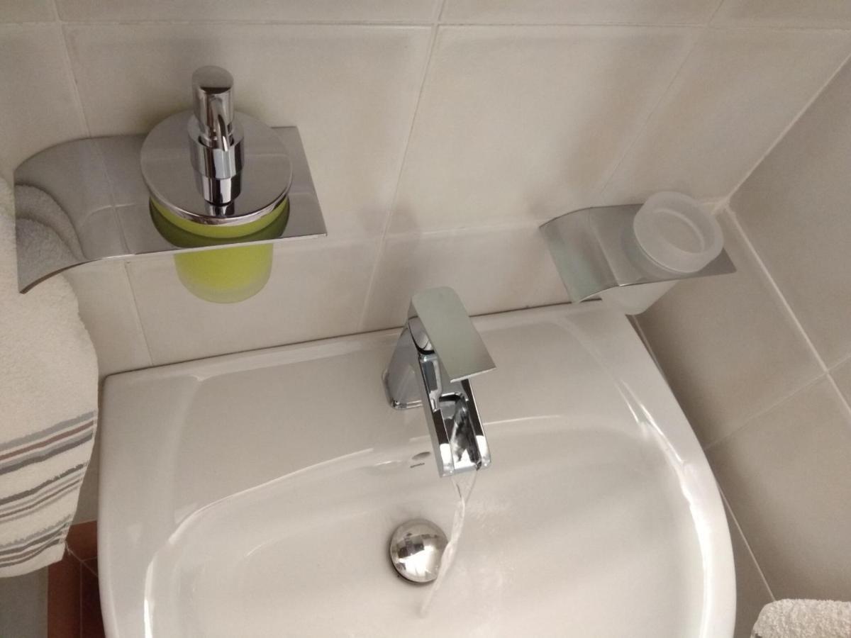 ניאה סקיוני Villa Nadia מראה חיצוני תמונה