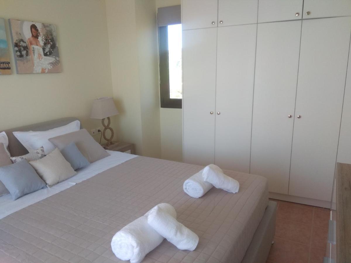 ניאה סקיוני Villa Nadia מראה חיצוני תמונה