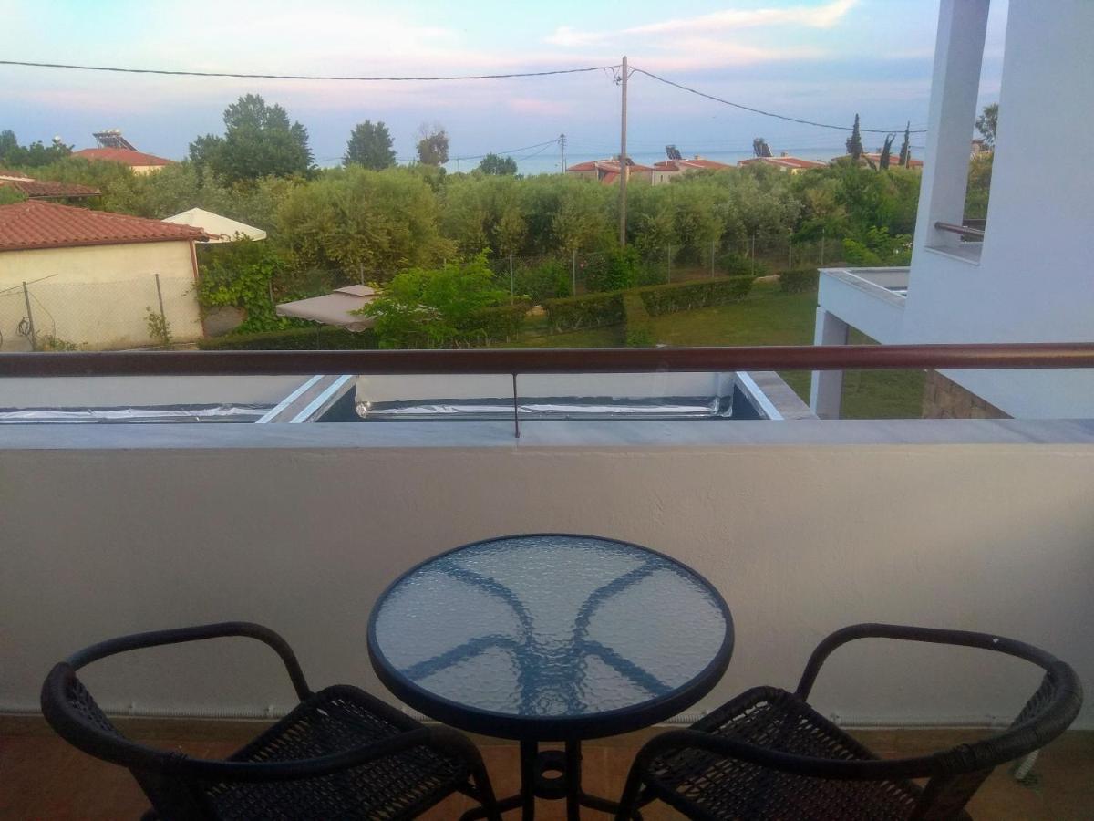 ניאה סקיוני Villa Nadia מראה חיצוני תמונה